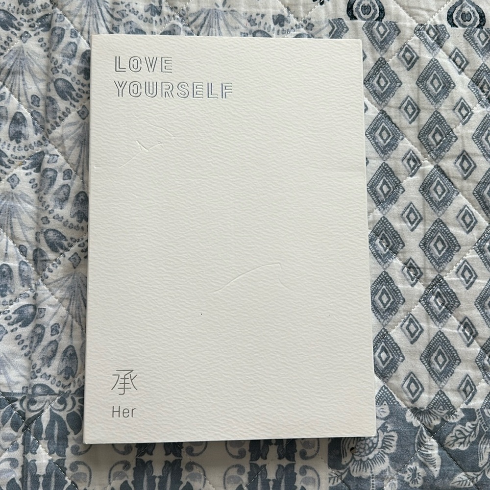 BTS Love Yourself Her (E version)
